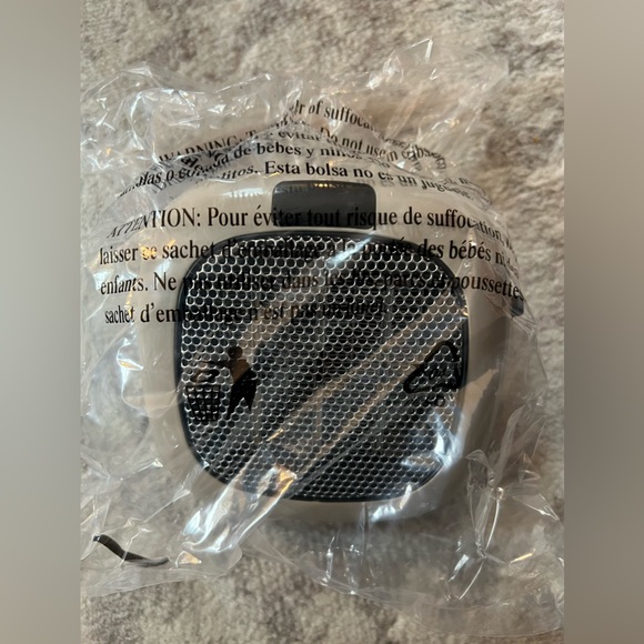 🔥Hunter Plug-in Heater with Adjustable Thermostat🔥 - Picture 3 of 6